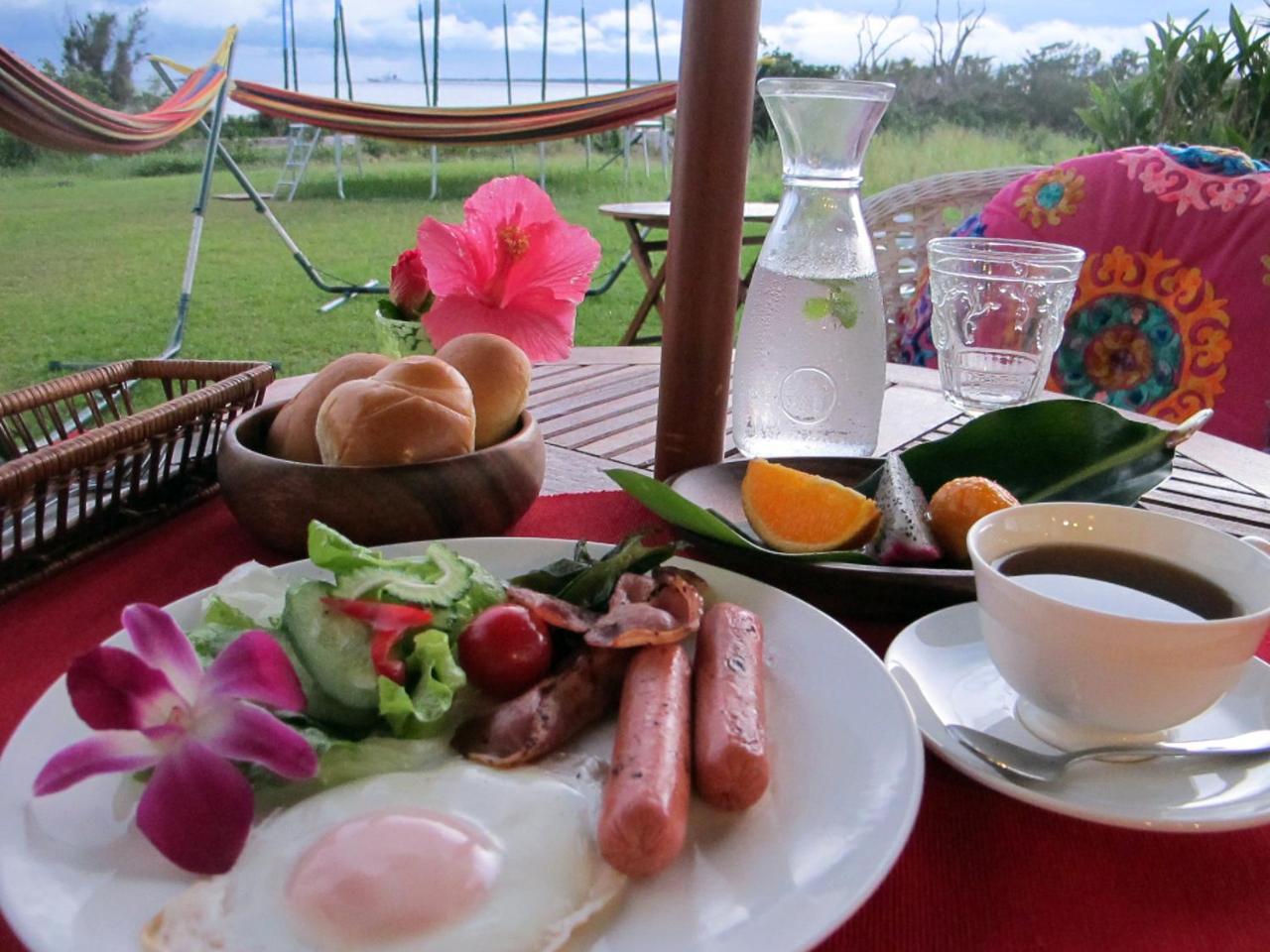 Guesthouse Ho Aloha Ishigaki  Exteriör bild